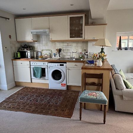 Cottage Barn Conversion On Working Farm Worcester Esterno foto