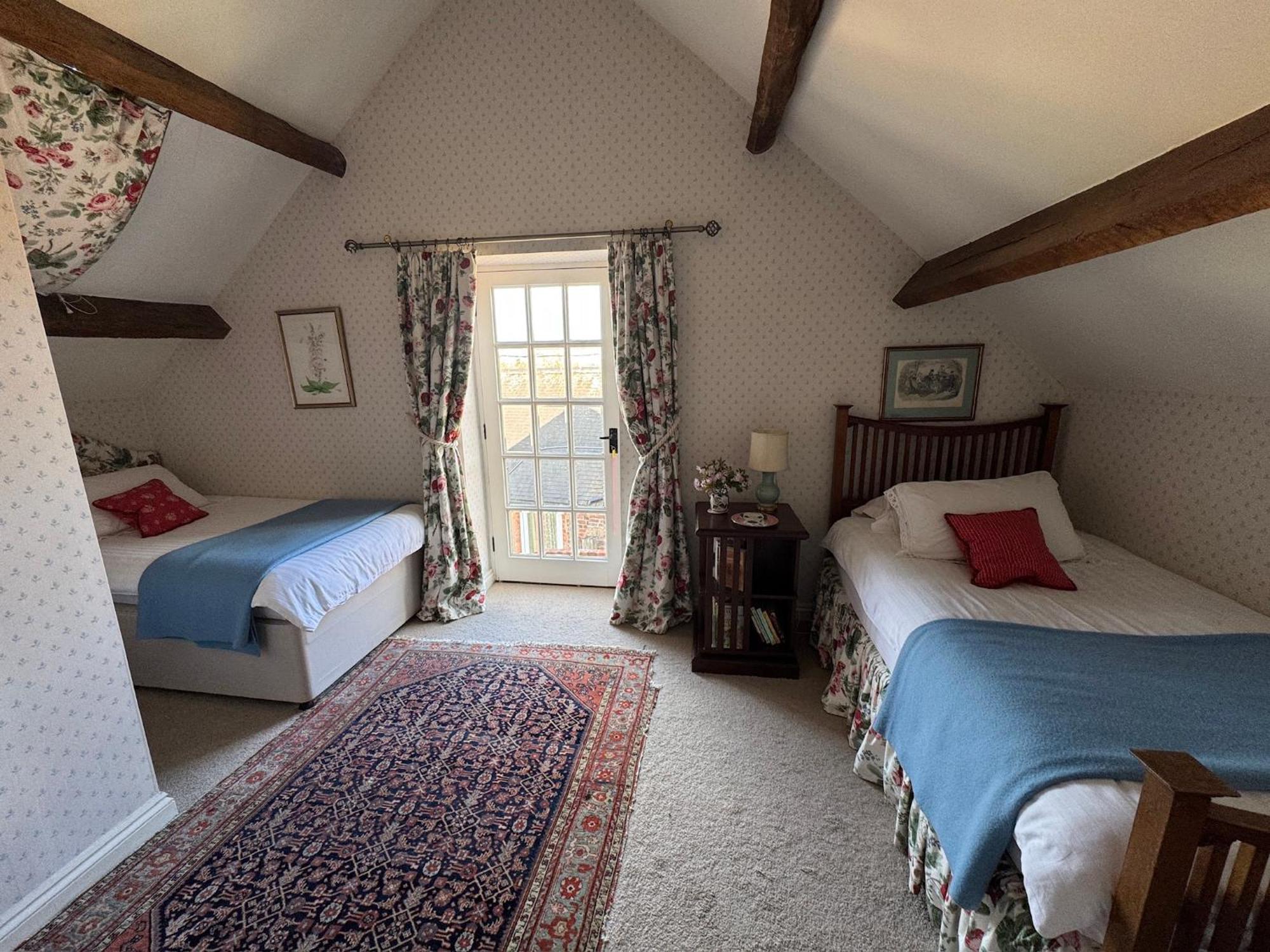 Cottage Barn Conversion On Working Farm Worcester Esterno foto